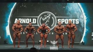 PRÉVIAS OPEN ARNOLD CLASSIC BRASIL!! _ _confrontos em 4k_ - YouTube - 9_09.jpg