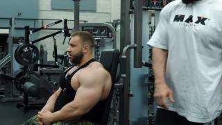 GOODVITO ESTÁ GIGANTE COM 135 KGS - YouTube - 15_07.jpg