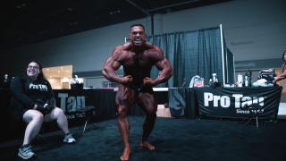 Pre-Judging _ Behind The Scenes _ Mr. Olympia 2023 - YouTube - 16_44.jpg