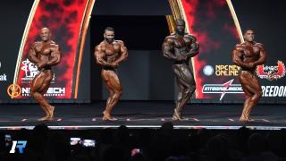 Wildes Finale in Vegas mit Überraschungen - YouTube - 9_54.jpg