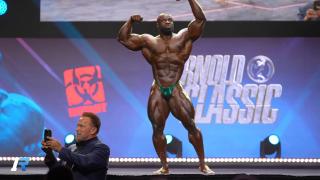 Samson Dauda Best Posing Award _ ARNOLD CLASSIC 2024 (4K) - YouTube - 0_43.jpg