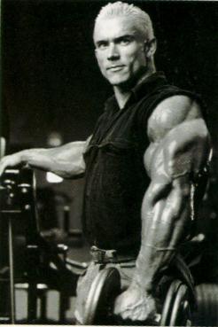 РњРѕР»РѕРґРѕР№ Lee Priest