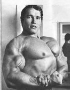 Arnold_Schwarzenegger_2027.jpg