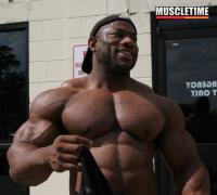 dexter_jackson_leg_workout_15.jpg