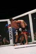 09_overeem_thompson_07_800.jpg
