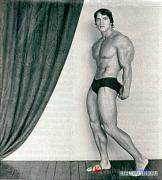 1976_schwarzenegger.jpg