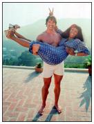 526515--arnold-schwarzenegger-et-donna-637x0-3.jpg