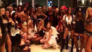 dan-bilzerian-vakarelis-su-merginomis.jpg