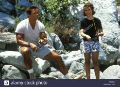 commando-year-1985-director-mark-l-lester-arnold-schwarzenegger-alyssa-A1JCJY.jpg
