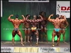 Kevin Levrone, Ronnie Coleman & Nasser El Sonbaty Comparison.mp4_snapshot_01.15_2016.12.23_23.45.58.jpg