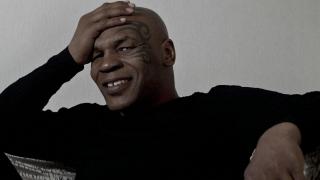 mike_tyson_boxing_boks_majk_tajson_bokser_tatu_tatuirovka_ulybka_93925_1920x1080.jpg