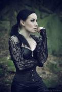 266cd32b4cd178b57b09aa0bb9074edb--gothic-beauty-dark-beauty.jpg