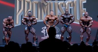 Ich gewinne die Italy Pro im Open Bodybuilding! - YouTube - 36_22.jpg