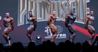 Ich gewinne die Italy Pro im Open Bodybuilding! - YouTube - 35_53.jpg