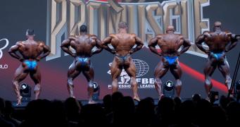 Ich gewinne die Italy Pro im Open Bodybuilding! - YouTube - 37_41.jpg