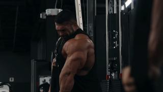 Mr Olympia ARM DAY Workout _ 7 Days Out _ 2025 Mr Olympia - YouTube - 7_48.jpg